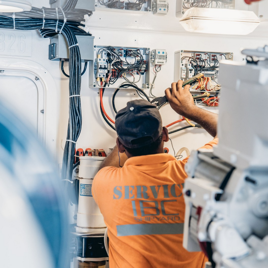 Travelift del astillero